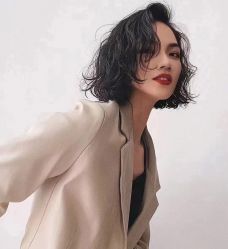 -HG美发设计沙龙