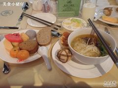 -官房大酒店•驼峰自助餐厅