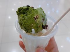 -永旺黄岛购物中心