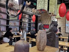 大堂-白七爷原汤捞面（大宅门）(泰盛广场金牌店)