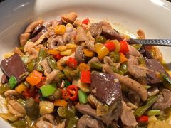 -费大厨辣椒炒肉(万家丽一店)