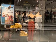 -Hollister(广州天环广场店)