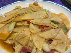 -民间瓦缸煨汤館(嵩山路店)