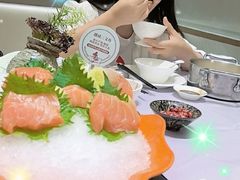 -红鼎豆捞·非遗鲍皇汤火锅(宝丰路店)