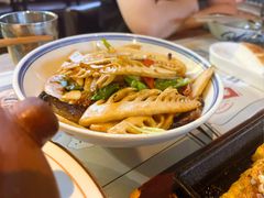 春笋炒城口腊肉-酒阳蒸经·观音桥大排档