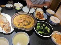 -鲁菜根·泰安菜(万达店)