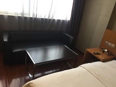 -麗枫酒店(西安小寨地铁站大雁塔店)