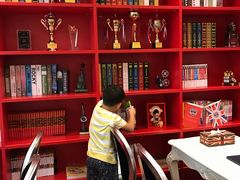 -米娜凯威少儿礼仪艺术教育(南海新凯广场店)