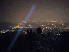 -鬼笑石后山停车场