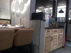 -山城外·非遗酸菜鱼(新都汇融店)