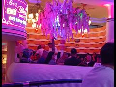 -巴特餐饮6加1音乐餐吧·新疆菜