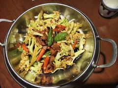 -川人百味·水煮活鱼(赛罕万达店)