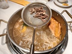 -犇鼎牛潮汕牛肉火锅(新辰里学清路店)