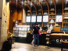 -星巴克臻选(成都九方店)