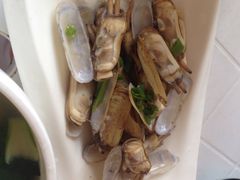 -胖大嫂渔家排档(半边山店)