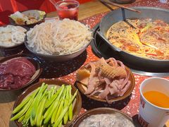 -赵美丽·重庆社区火锅·直营店(火车东站·中豪国际店)