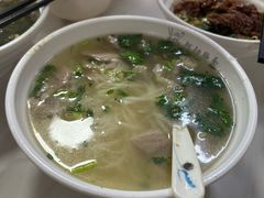 -阿阳牛腩腌面店