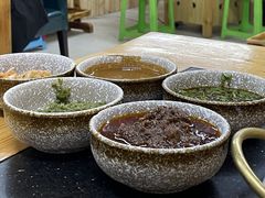 -顶顶汤火牛排火锅·经典铜锅涮肉