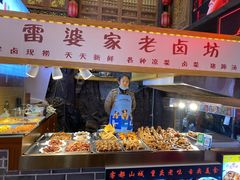 -八一好吃街·高品美食广场