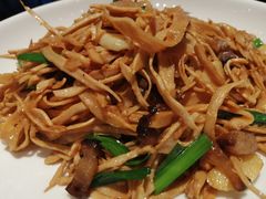 -唐师傅湘西名菜馆(武陵路店)