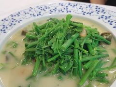 -围龙屋客家食府(福田店)