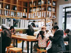 大堂-小桃园·豆浆油条(复兴中路店)