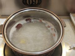 -百品聚旋转小火锅(熙悦汇店)