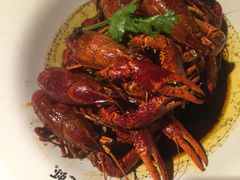 -龙巢盱眙龙虾·牛蛙·烧烤宵夜(八卦岭店)