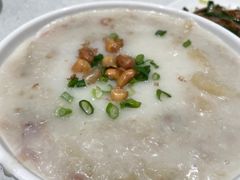 荔湾艇仔粥-香港新发烧腊茶餐厅(水围店)