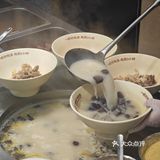 谁懂啊!吃了十几年的店居然...