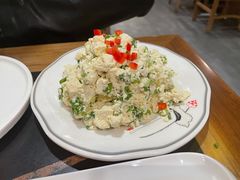 小葱拌豆腐-常赢三兄弟·清真涮肉·清真炒菜(朝阳新城店)