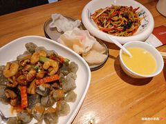 -王慧洁开口虾水饺·地道东北菜(银泰城店)