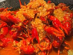 招牌蒜蓉小龙虾-红盔甲·小龙虾(天钥桥店)