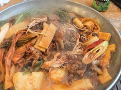 -喇喇排骨火锅·传统韩式脊骨汤(望京西园总店)