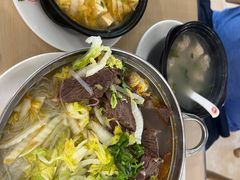 -闫家驴肉老店(华电一校店)
