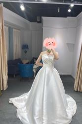 -欣薇婚纱(新源乐汇城店)