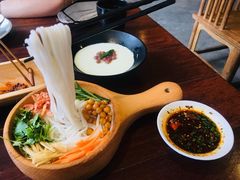 会飞的米线-大牌大·传统杭帮菜(湖滨店)