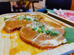 梅花肉-哈哈碳都·牛肋条无限自助烤肉(台江万达店)