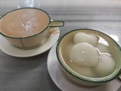汤团+核桃露-芬芳甜品(同福路店)