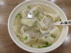 虾肉馄饨-小梅园饭堂(东方路店)