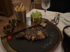 -火车头法国西餐厅