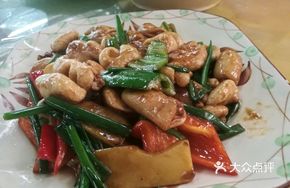 Stewed Intestine with Extra Ingredients