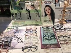 -宏宇眼镜蔡司依视路折扣店(兆佳眼镜城店)