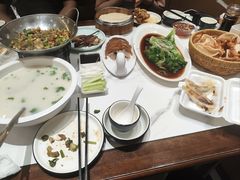 -梅利汴京烤鸭•开封豫菜地标店(东司门店)