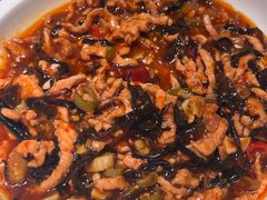 鱼香锅巴肉丝-刘胖子家常菜·蹄花焖藕(兴业店)