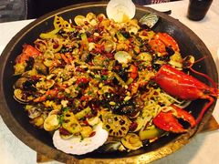 -玖食龙虾主题餐厅