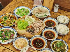 -竹笼蹄花蘸水菜