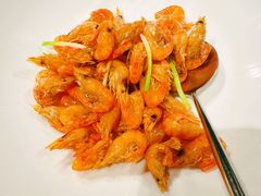 油爆大河虾-HOMES上海本帮菜(襄阳公园店)
