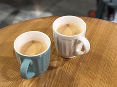 美式浓缩-HELLO 27 意面·沙拉·帕尼尼