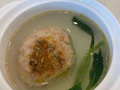 蟹粉狮子头-怡园饭店-餐厅(四望亭店)